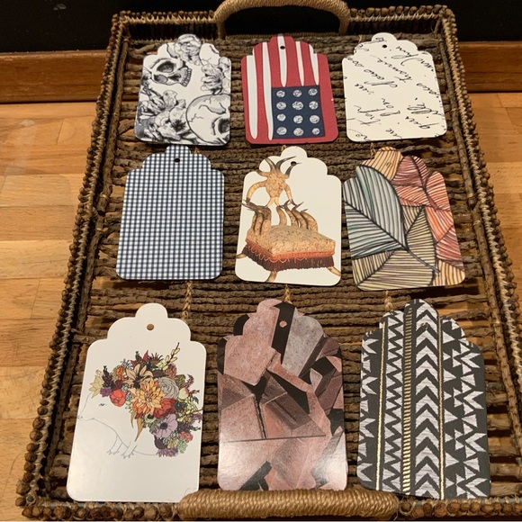 Tags - Picture 8 of 11